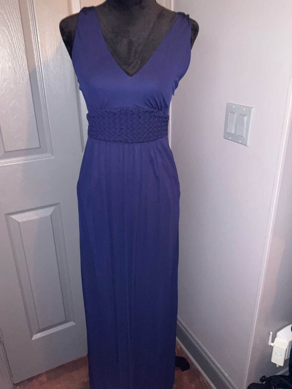 Anthropologie Maeve navy size 4 Yuma Maxi dress